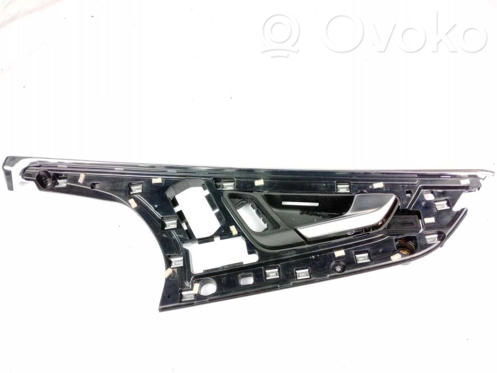 Manecilla interna puerta delantera   4M0837020C