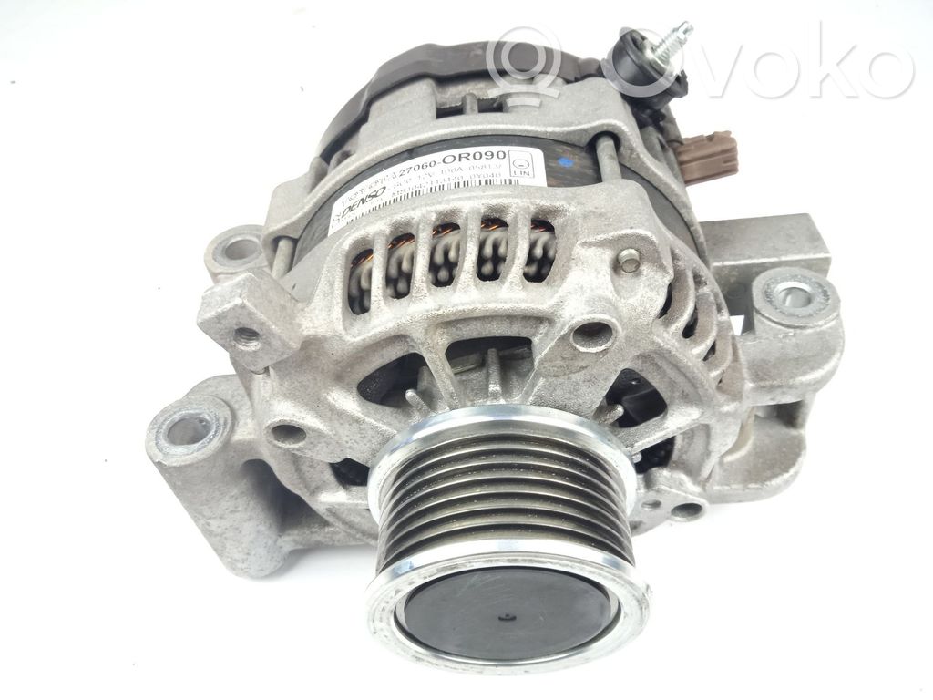 Toyota Auris E180 Alternador 
