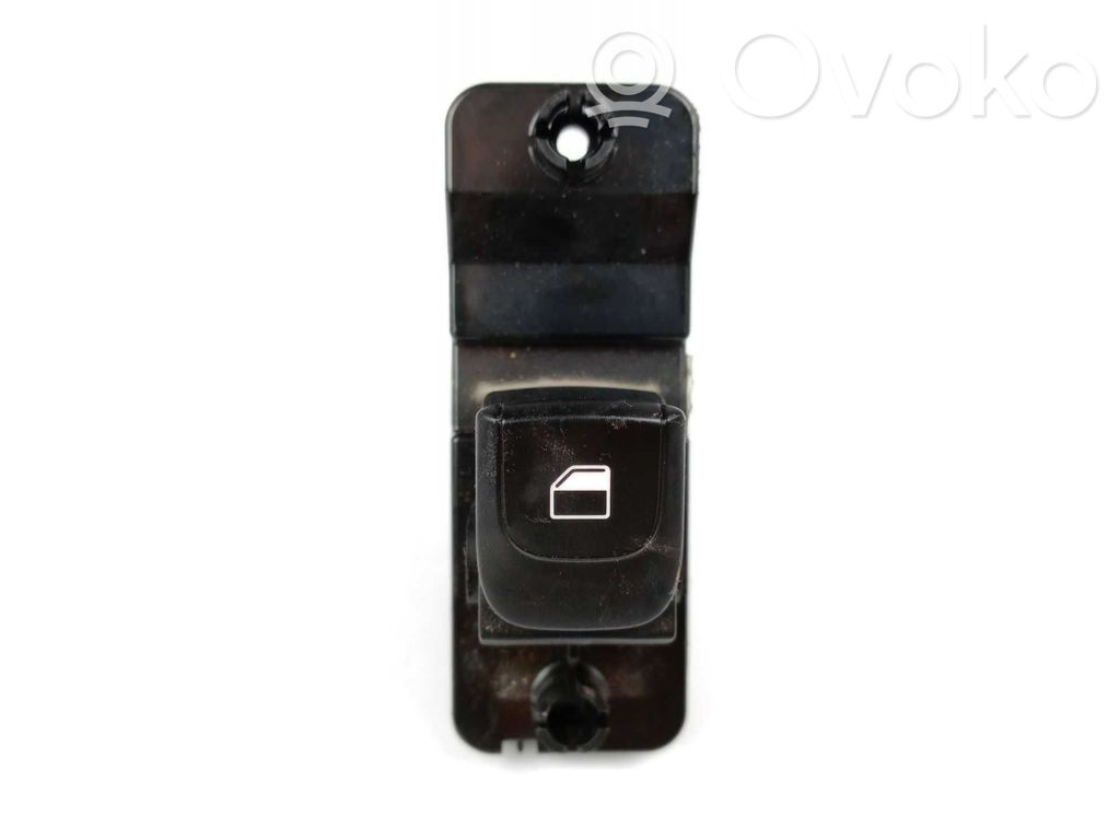KIA Stonic Comutator comandă geamuri electrice 