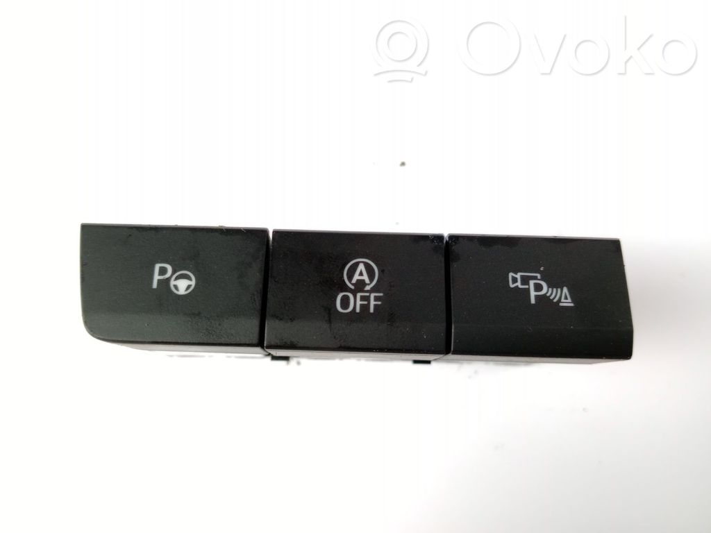 Seat Ateca Windscreen/window heater switch 