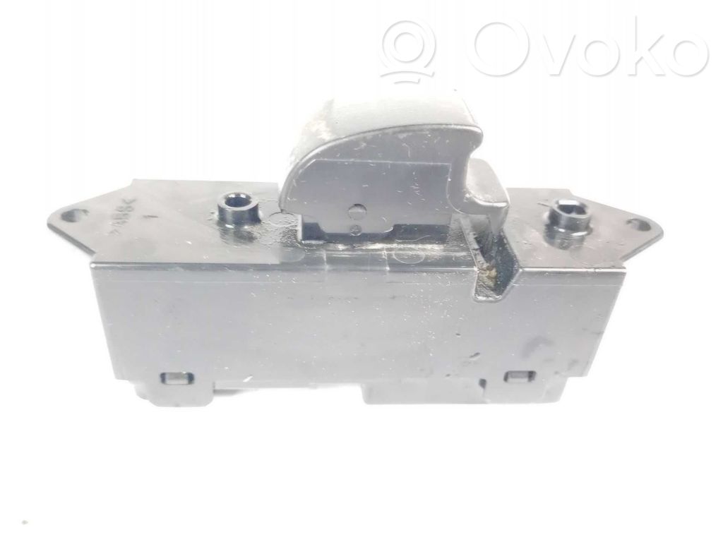 Interrupteur commade lève-vitre   860A8A063