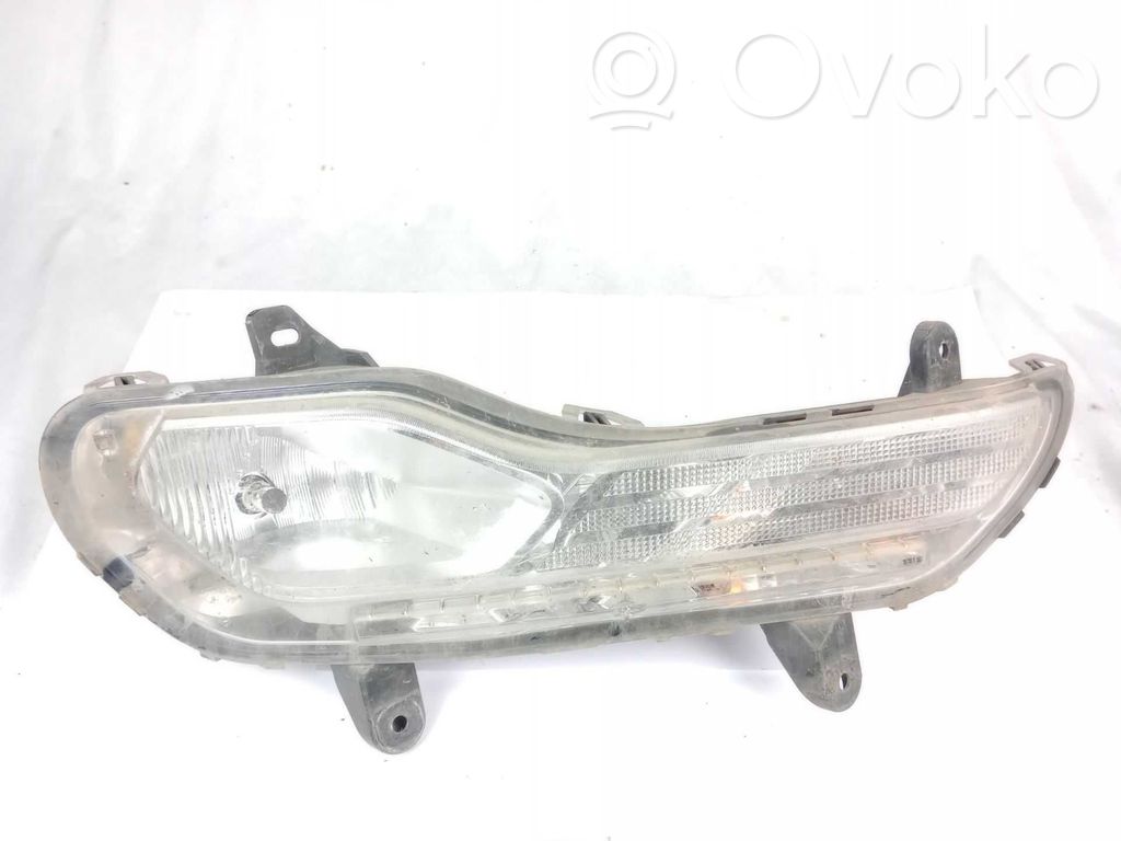Etusumuvalo   CV4413B220AG