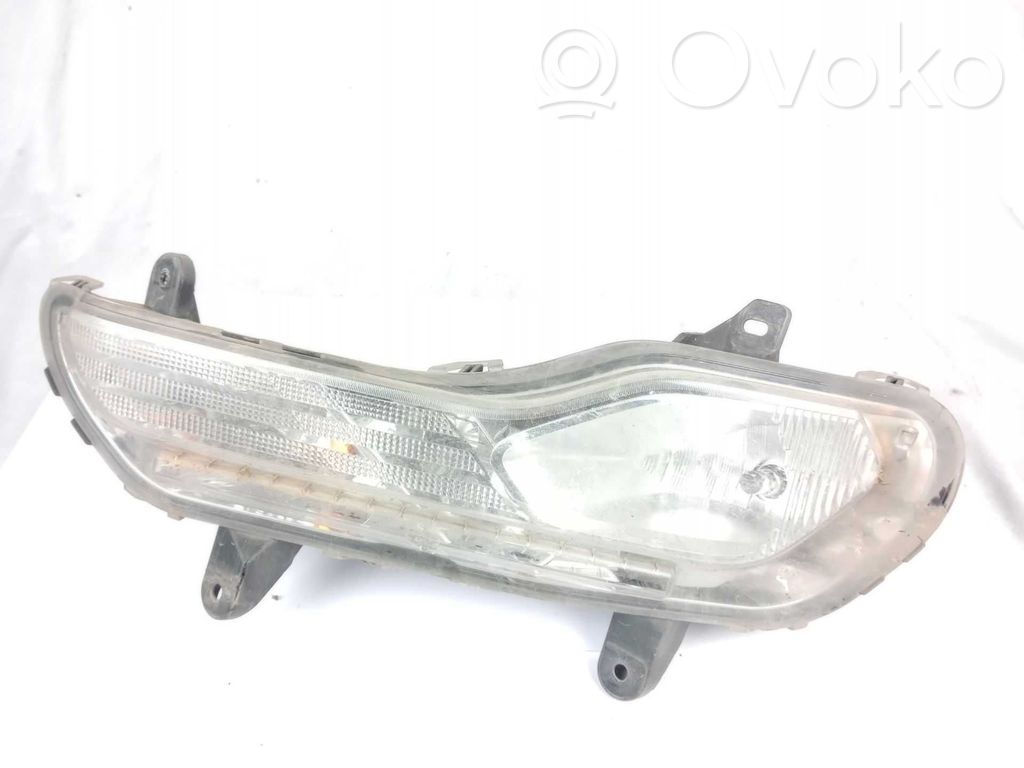 Etusumuvalo   CV4413B221AG