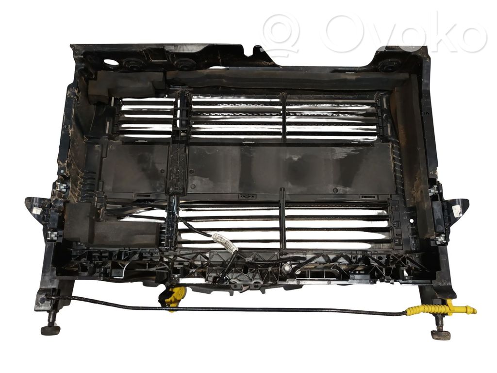 Ford Puma Radiatorių panelė 