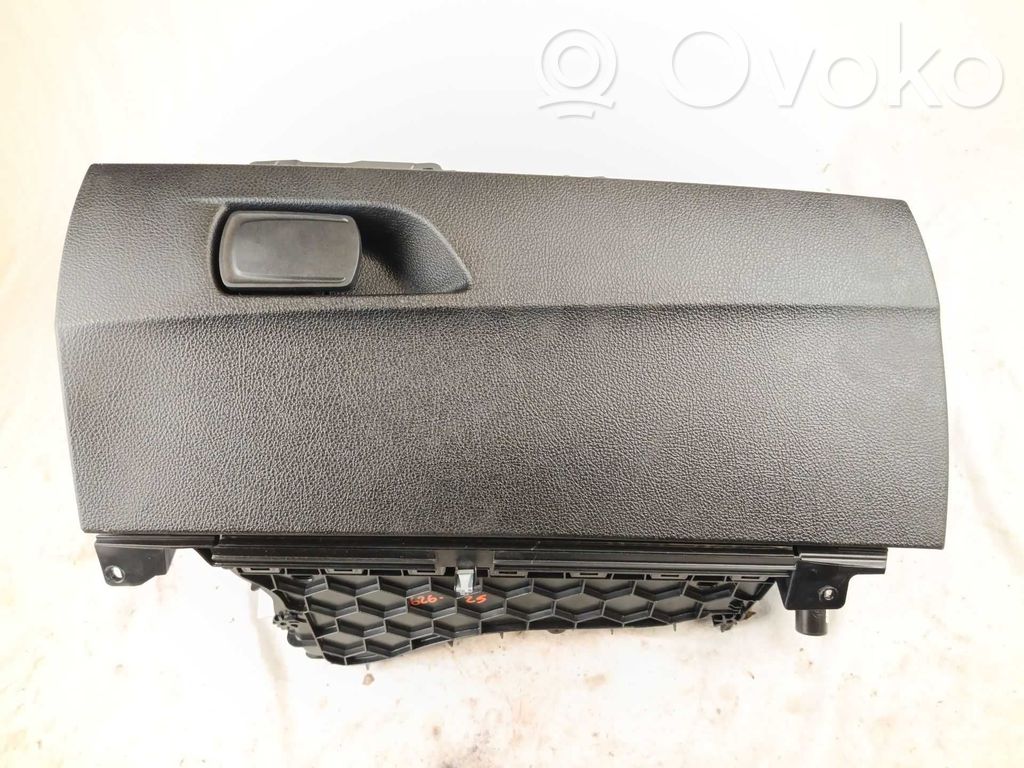 Hansikaslokero   51169232970