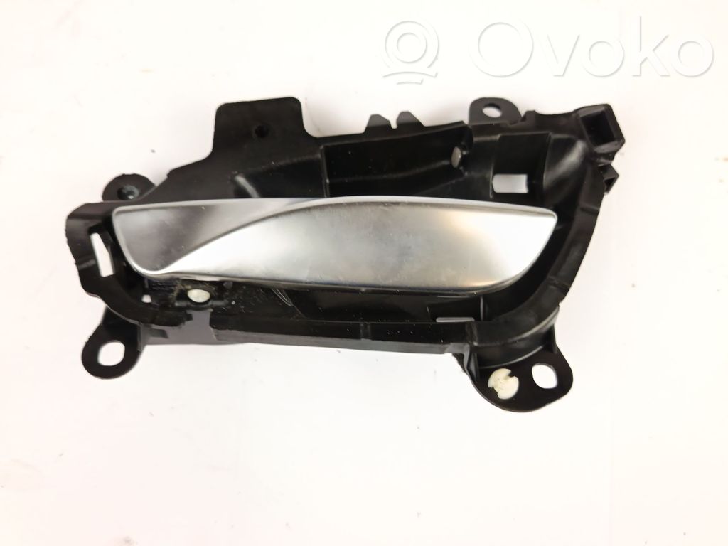 Manecilla interna puerta delantera   51417240411