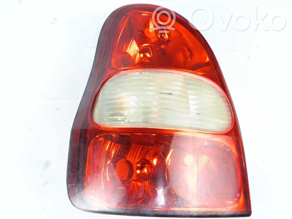 KIA Carnival Luci posteriori 