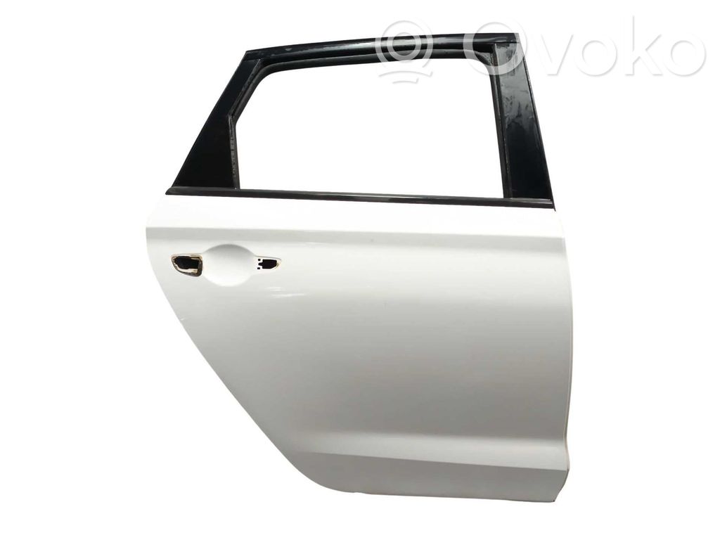 Puerta trasera   77004G4000