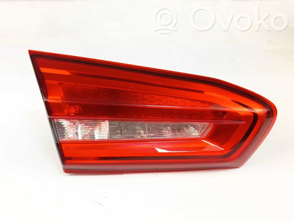 Ford Focus Luz trasera/de freno 