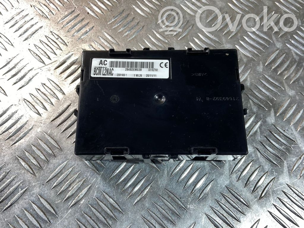 Nissan Note (E11) Module confort 