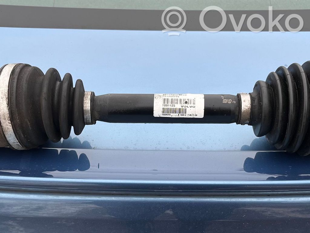 Volvo V50 Priekinis pusašis 
