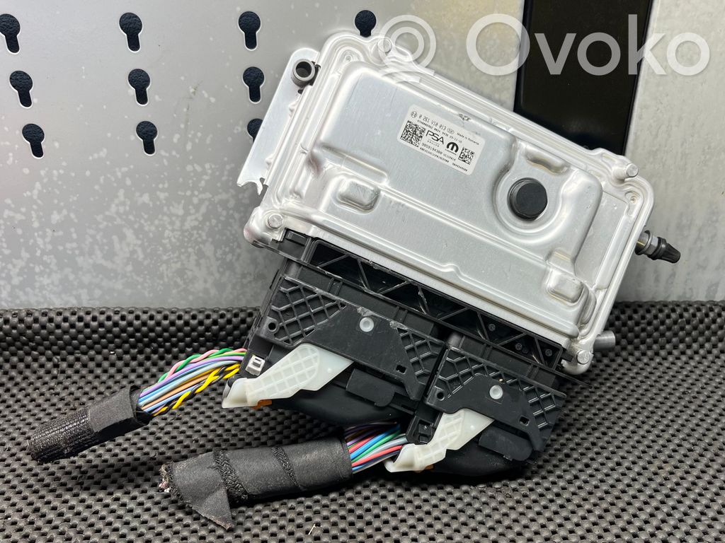 Jeep Avenger Engine control unit/module 
