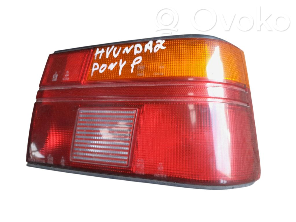 Hyundai Pony Luci posteriori 