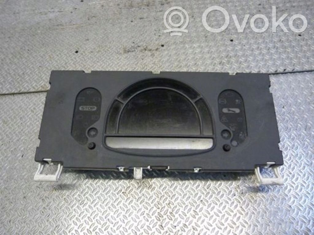 Renault Modus Spidometrs (instrumentu panelī) 