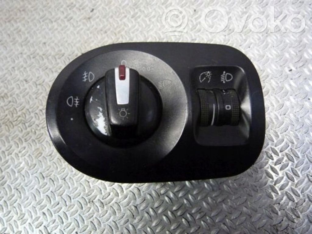 Seat Altea XL Interruptor de luz 