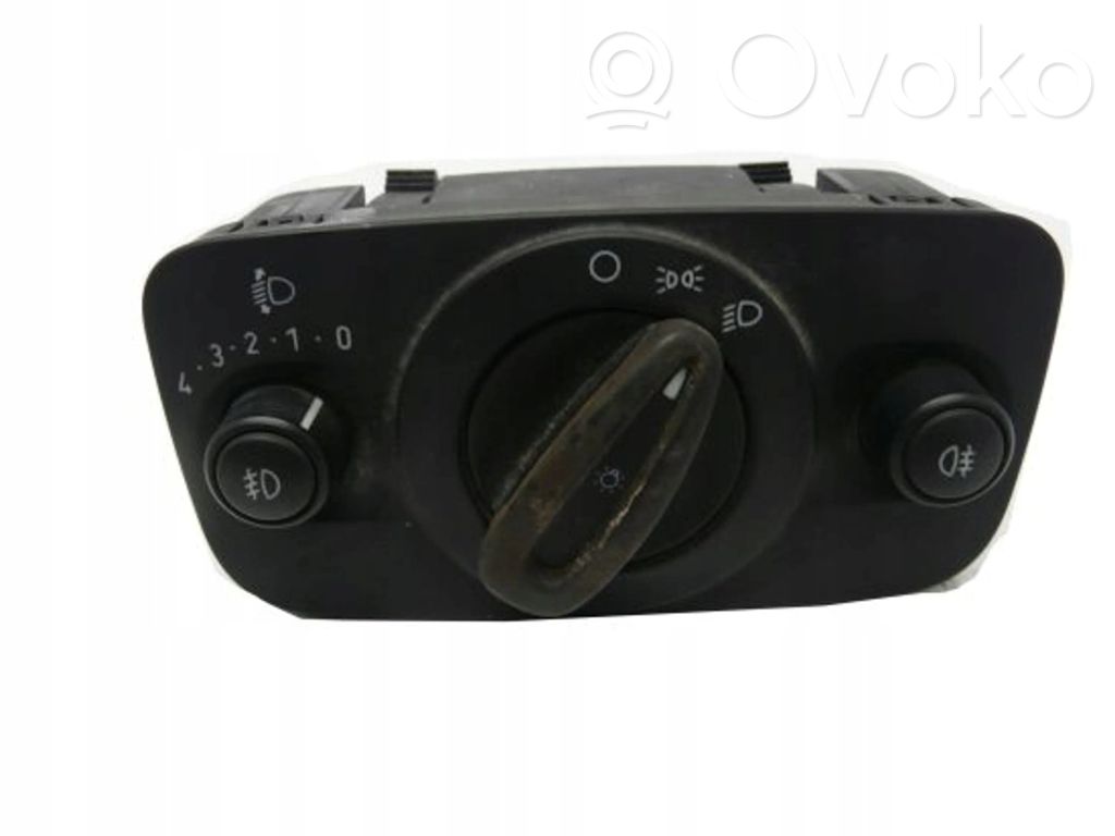 Ford Fiesta Light switch 
