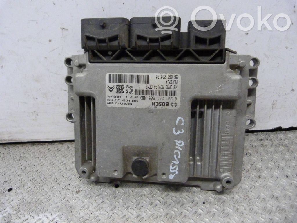 Citroen C3 Picasso Engine control unit/module 