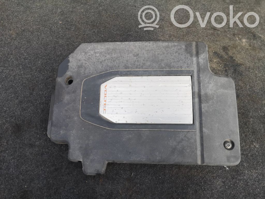 Chevrolet Volt I Engine cover (trim) 
