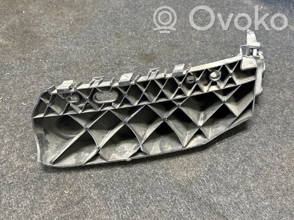 Dodge Durango III Headlight/headlamp mounting bracket 