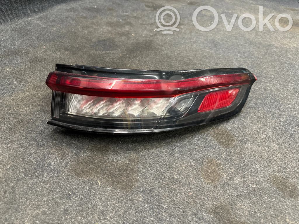 Lampa tylna   P68421132AD,211222C,F00HTC412203