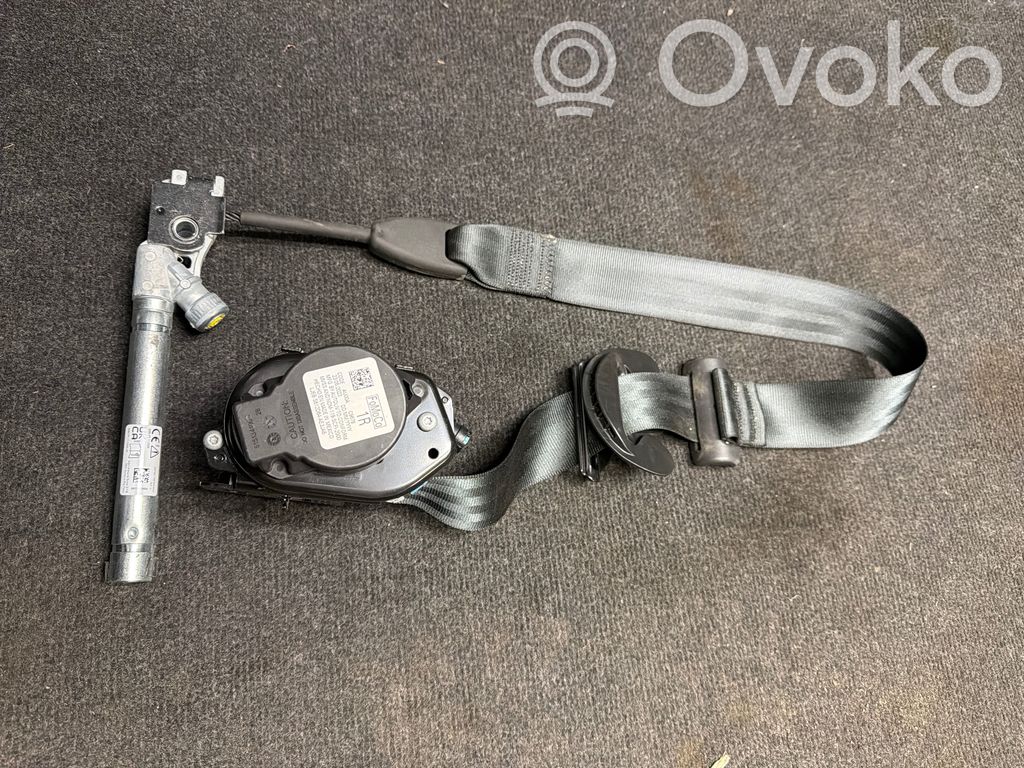 Ford Escape IV Front seatbelt 