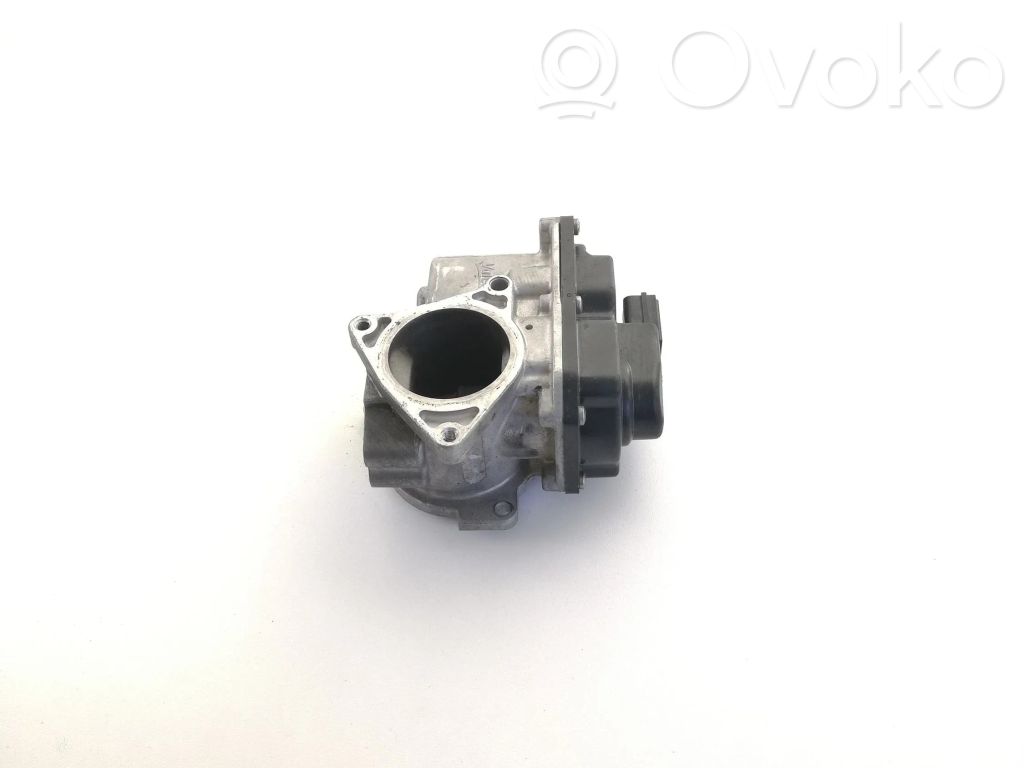 Volkswagen PASSAT B6 Válvula EGR 