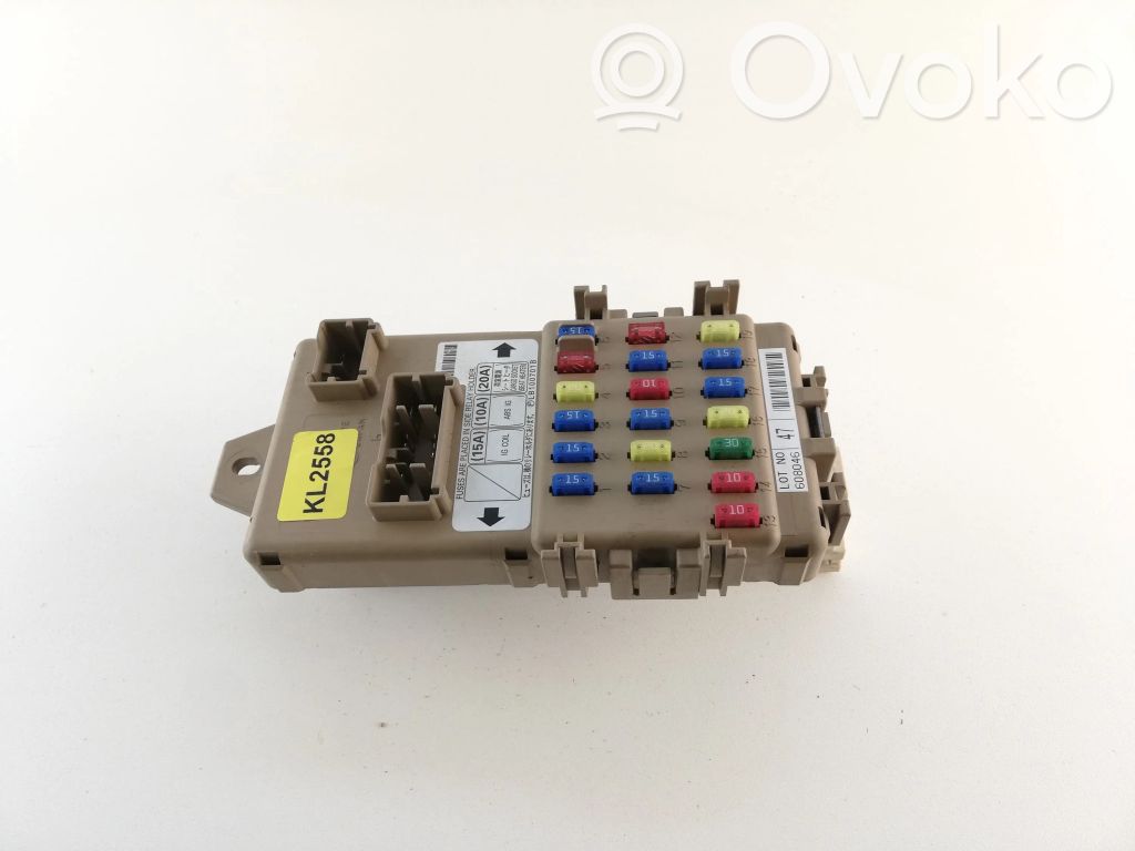 Subaru Impreza II Fuse module 