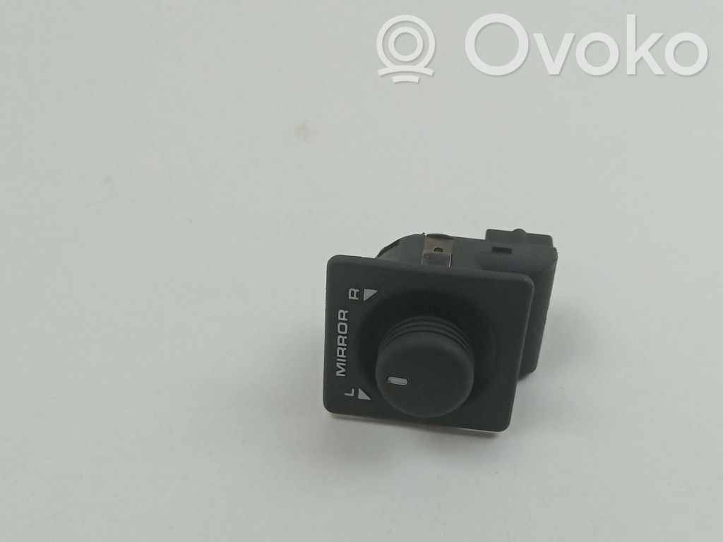 Land Rover Discovery Wing mirror switch 