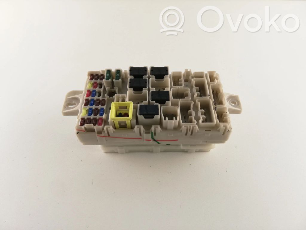 Mitsubishi Space Star Fuse module 