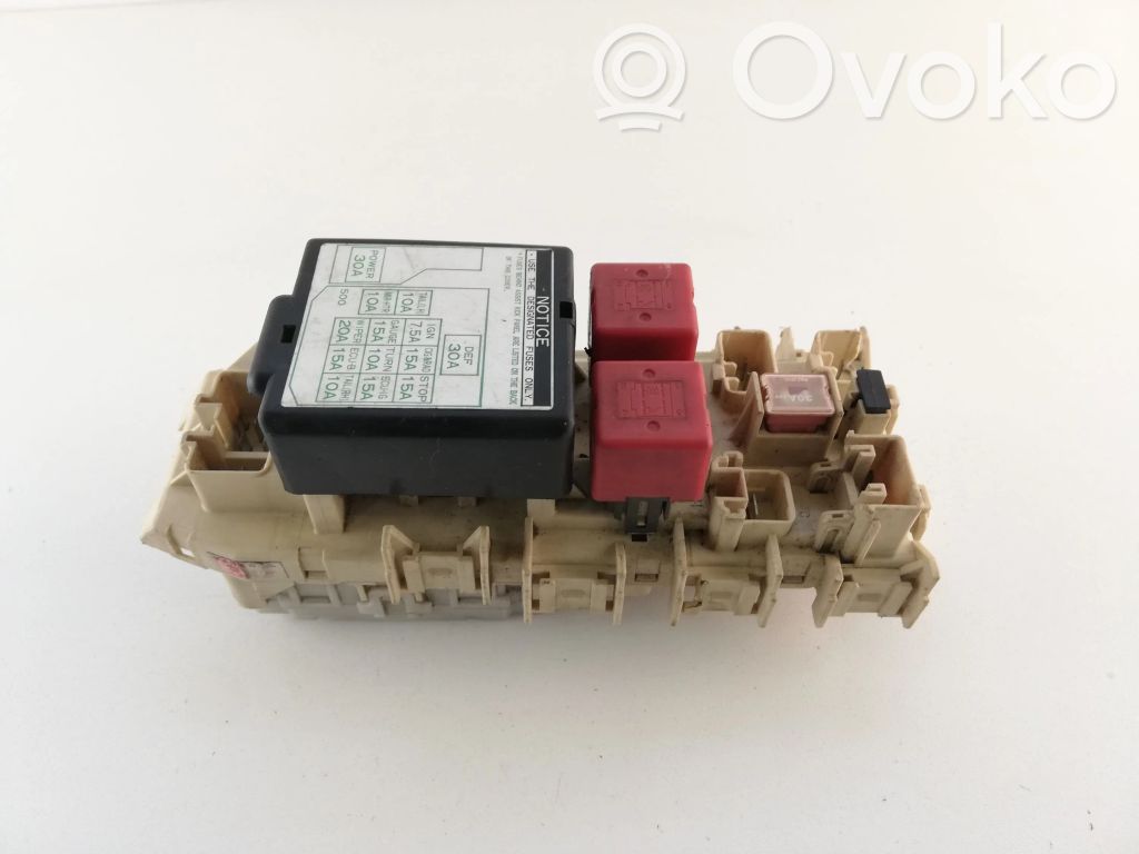 Toyota Celica T230 Module de fusibles 