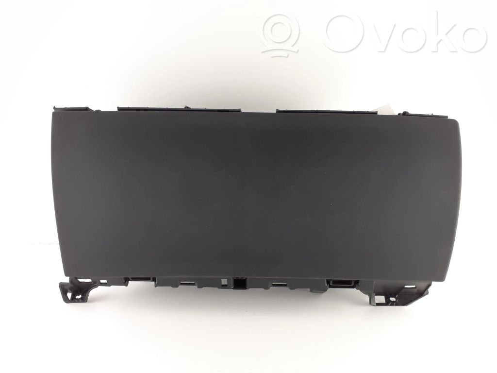 Guantera   108334000H