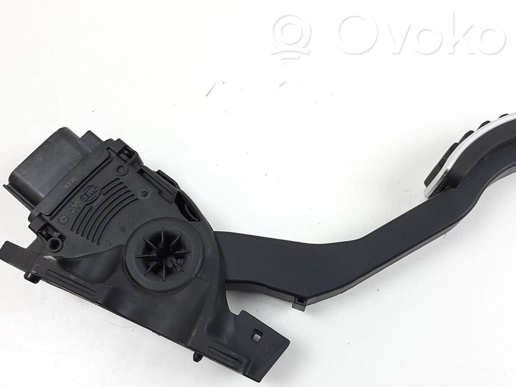 Volvo S60 Akceleratoriaus pedalas 