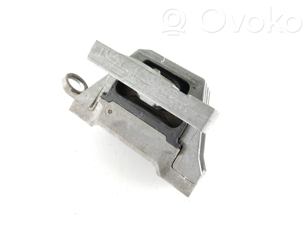 Engine mount bracket   13227715