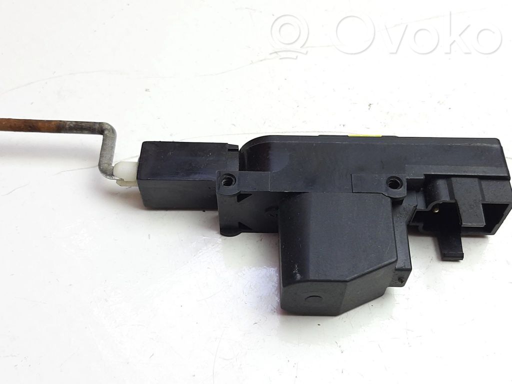 BMW 7 E32 Fuel tank cap lock motor 