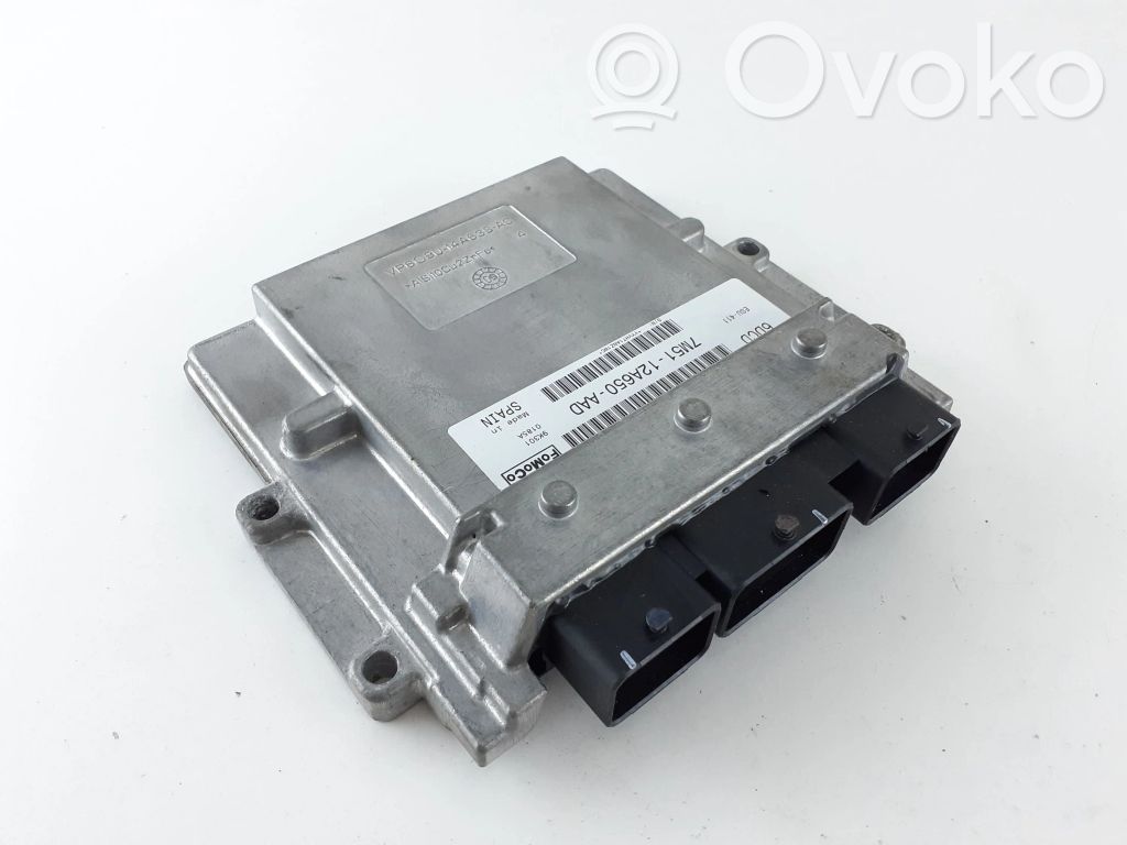 Ford Focus Engine control unit/module 