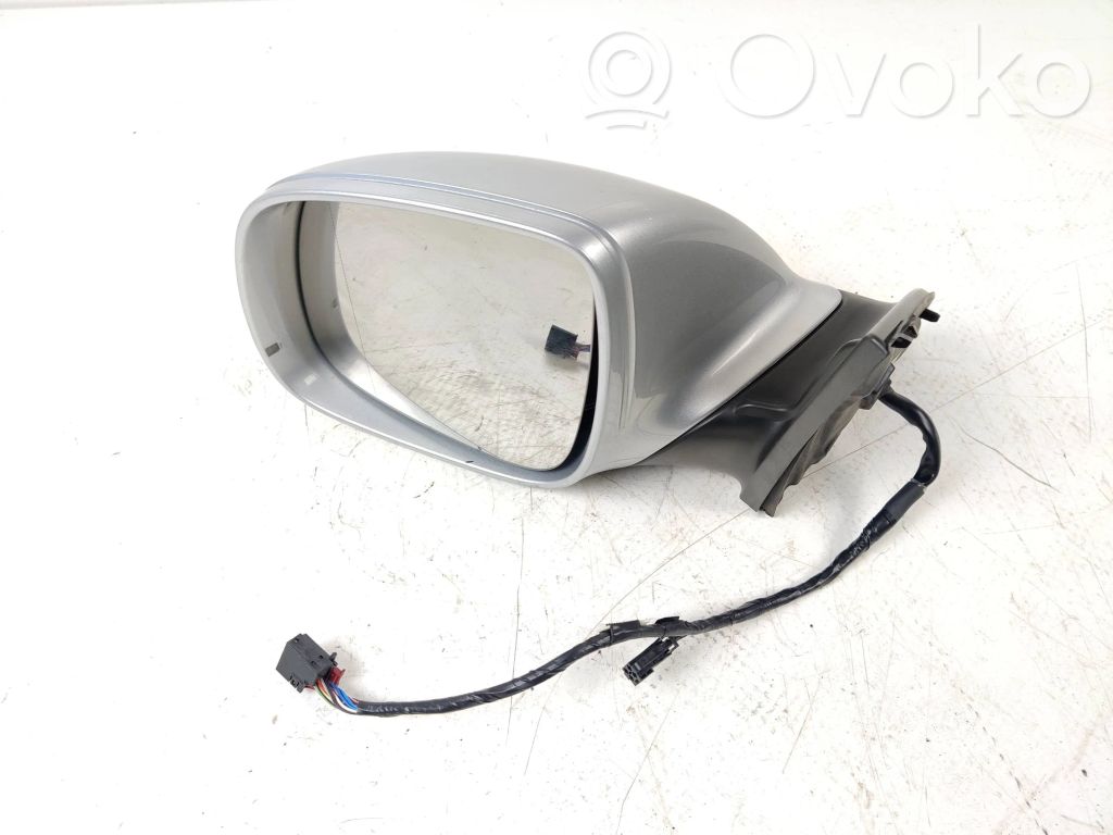 Audi Q7 4L Front door electric wing mirror 