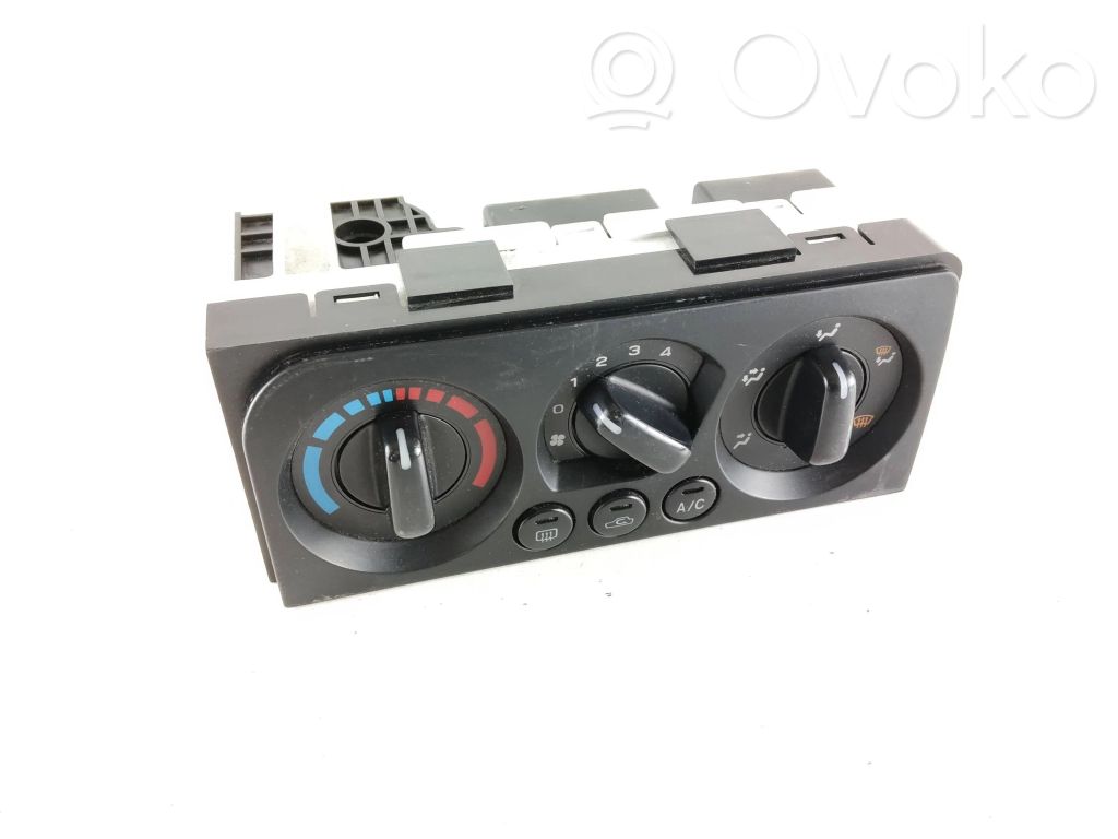 Subaru Legacy Climate control unit 