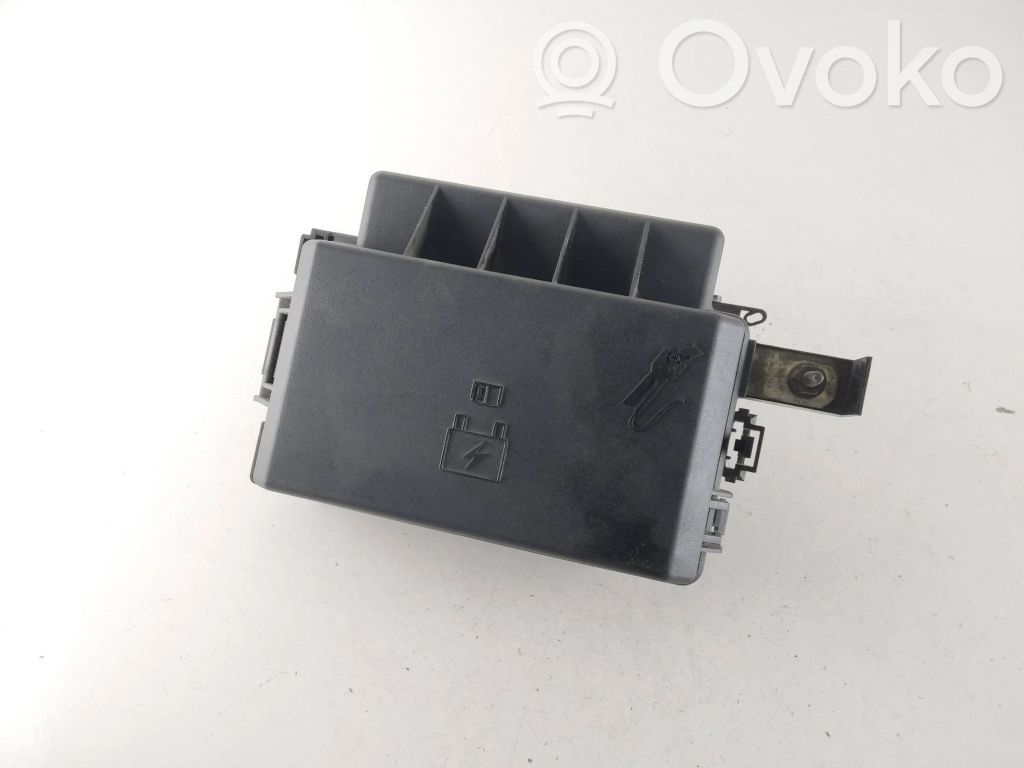 Chrysler 300 - 300C Drošinātāju bloks 