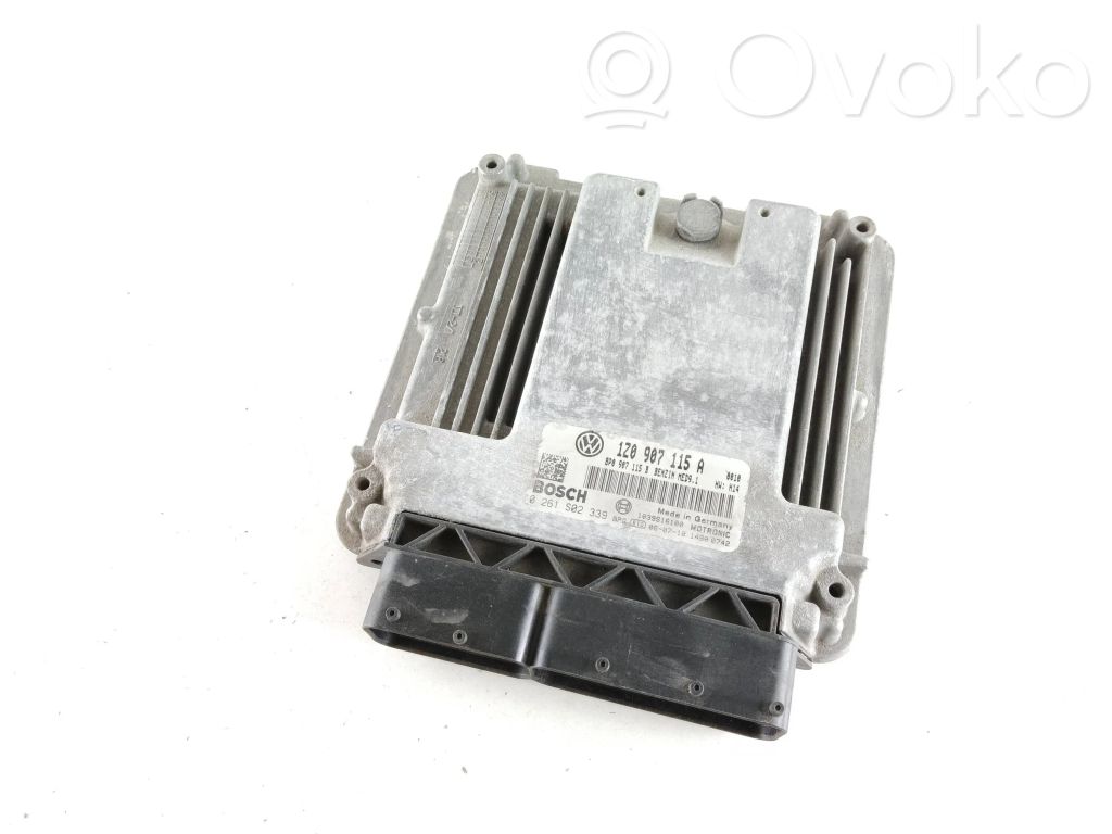 Skoda Octavia Mk2 (1Z) Engine control unit/module 