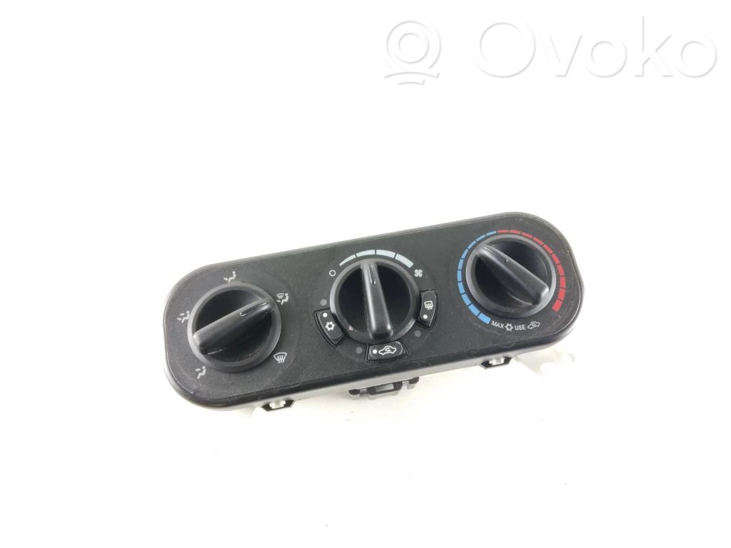 Dodge Caliber Climate control unit 