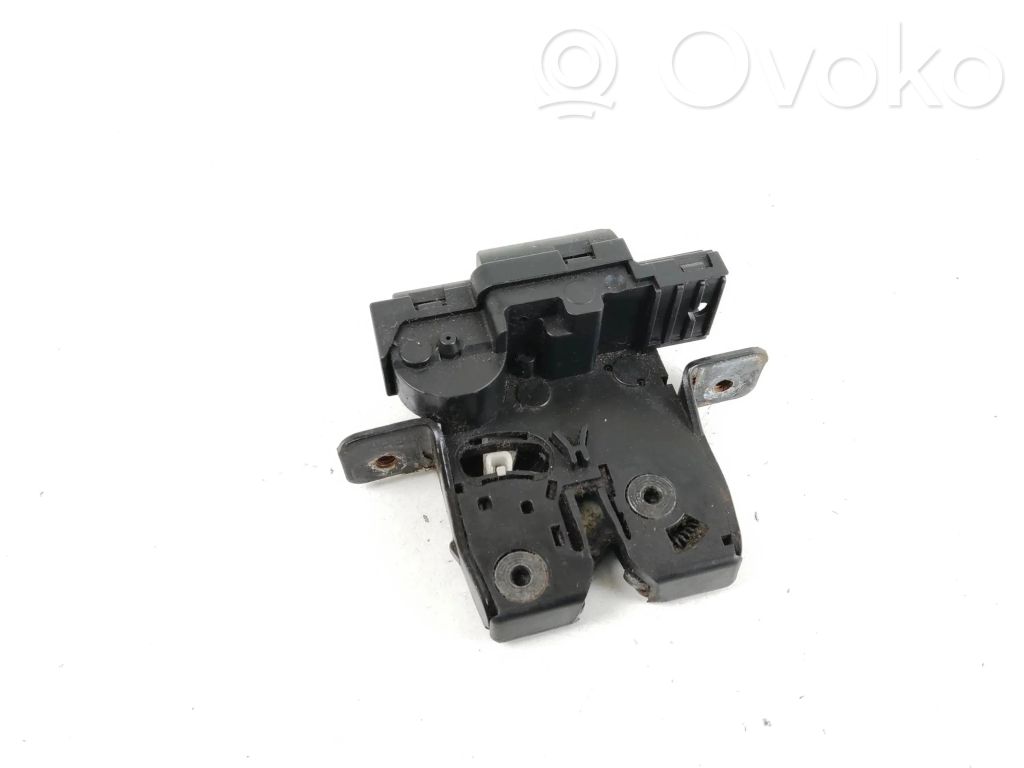 Nissan Qashqai+2 Tailgate/trunk/boot lock/catch/latch 