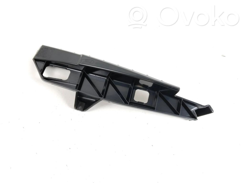 Rear bumper mounting bracket   EM2B17E856A