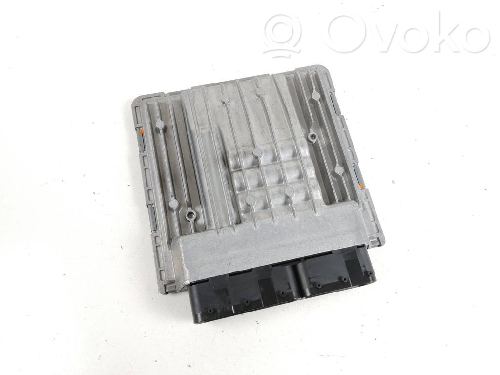 BMW 3 E92 E93 Engine control unit/module 