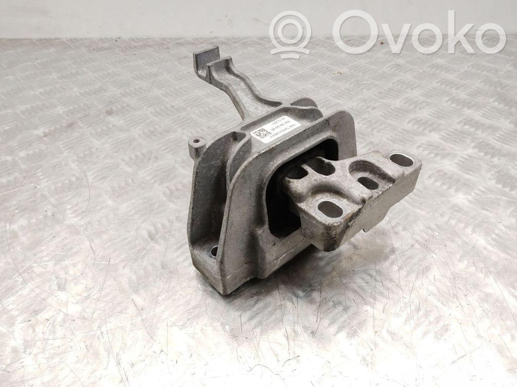 Skoda Kodiaq Engine mount bracket 
