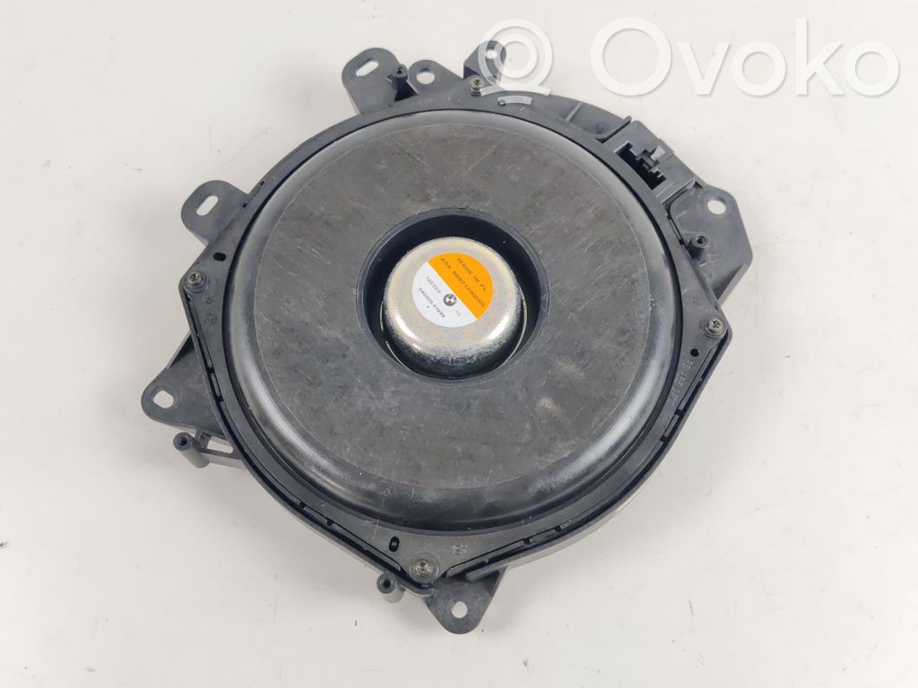 BMW iX Subwoofer 