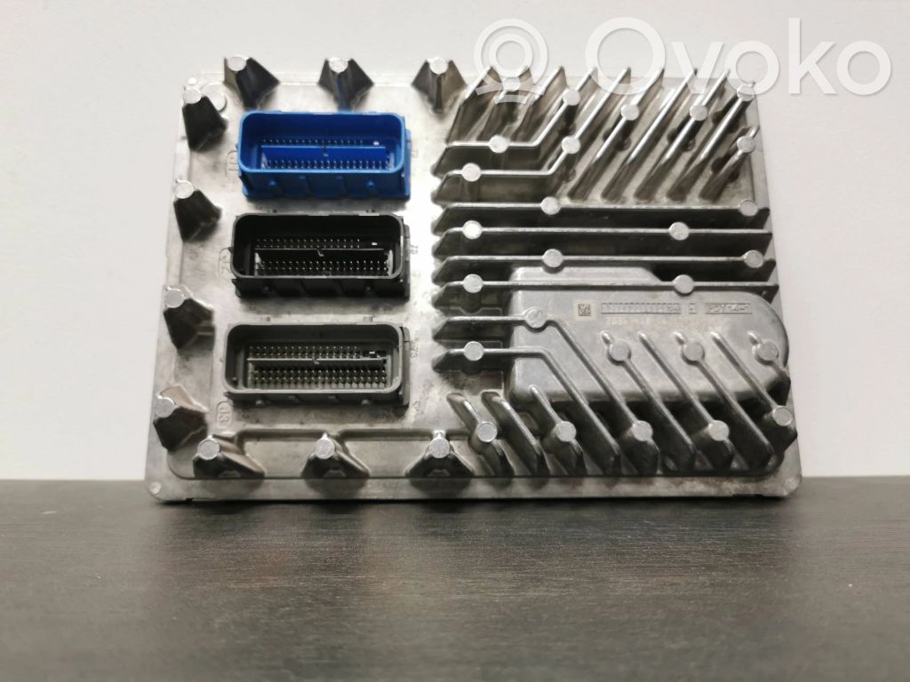 Chevrolet Corvette C7 Engine control unit/module 