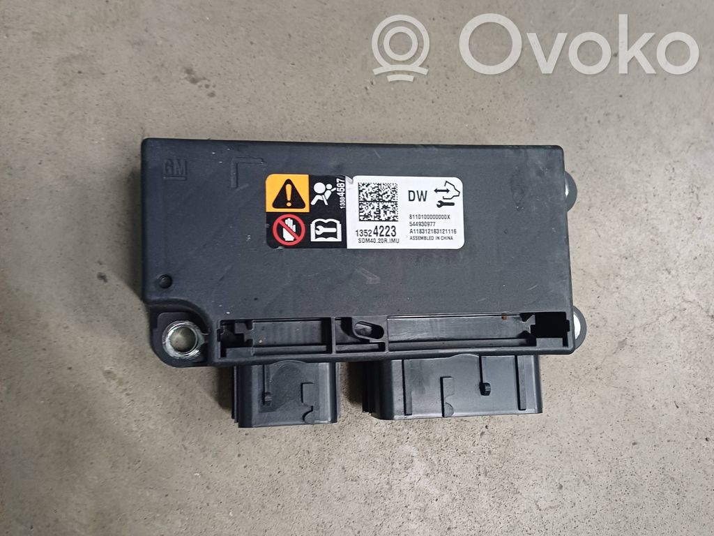 Buick Encore I Airbag control unit/module 