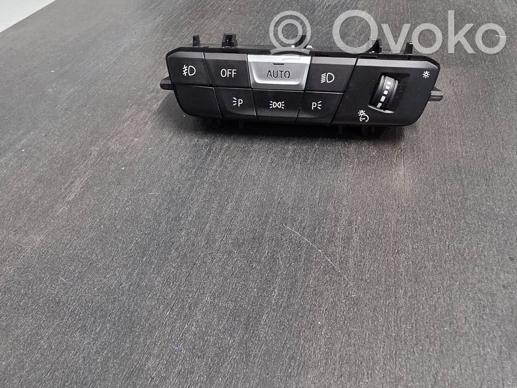BMW 2 F44 Interruttore luci 