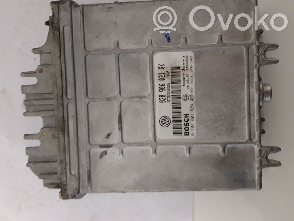 Volkswagen PASSAT B5.5 Engine control unit/module 