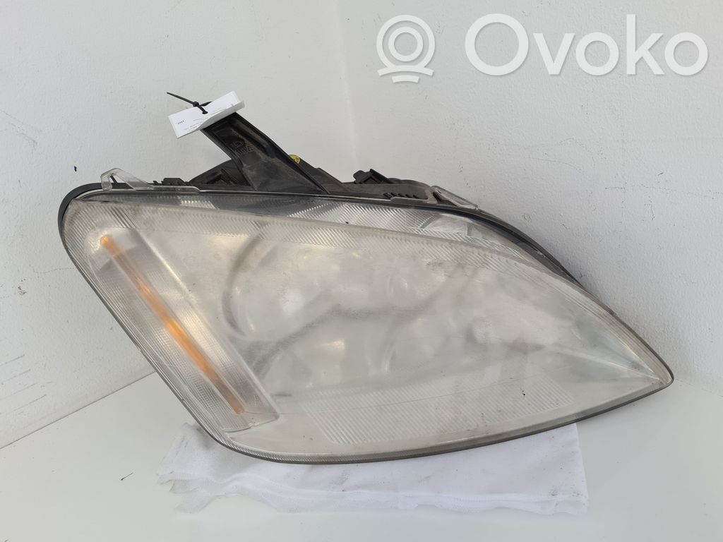 Headlight/headlamp   270606
